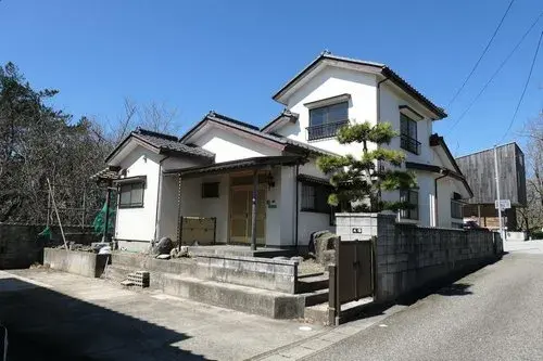 Akiya in Nishi Ward