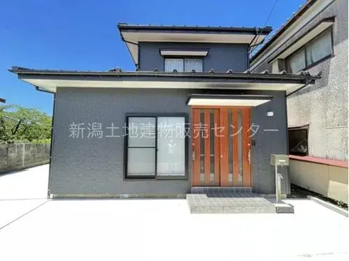 Akiya in Tsubame