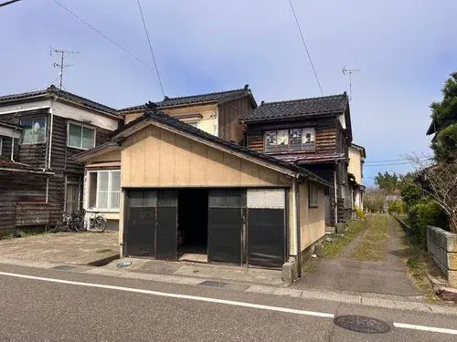 Akiya in Joetsu