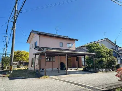 Akiya in Namerikawa