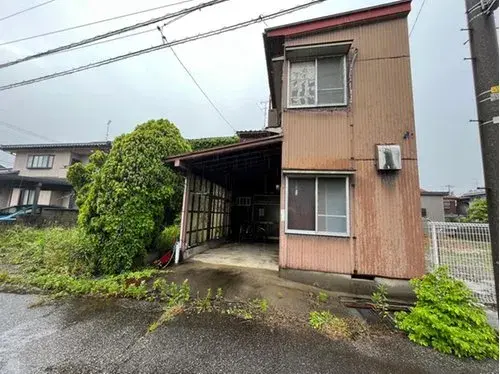 Akiya in Takaoka
