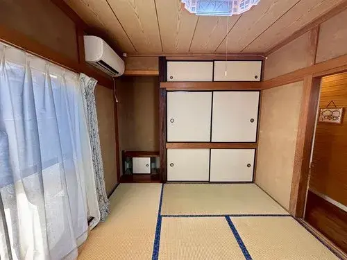 2-Story Detached House Chuo City Yamanashi Prefecture (3)