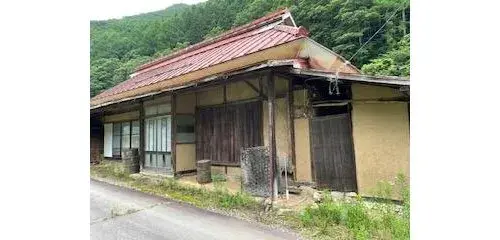 Akiya in Ueda
