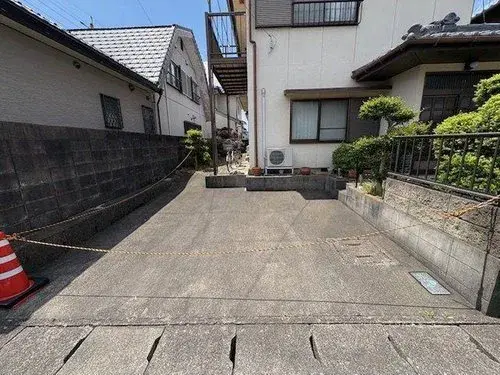 Slide 4
