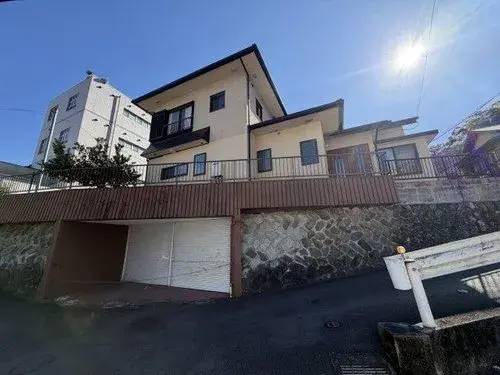 Akiya in Atami