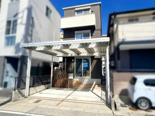 Akiya in Nagoya