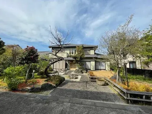 Aichi Prefecture Okazaki City 4LDK+S Property (2)