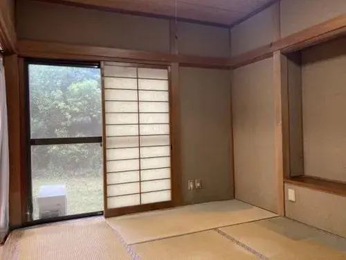 Akiya in Handa