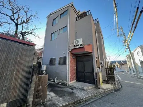 Akiya in Nagoya