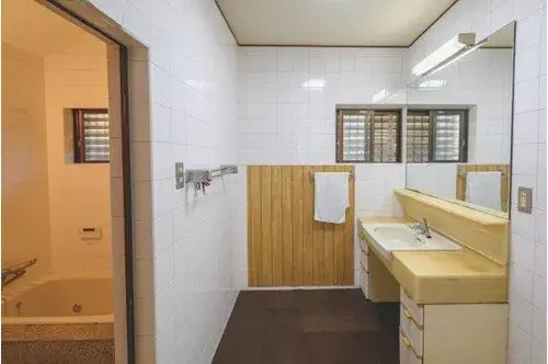 5LDK+S Property in Yokkaichi City, Mie Prefecture (18)