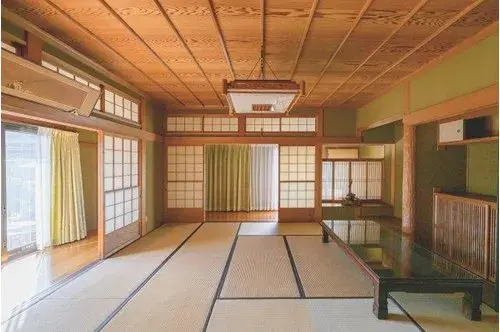 5LDK+S Property in Yokkaichi City, Mie Prefecture (4)