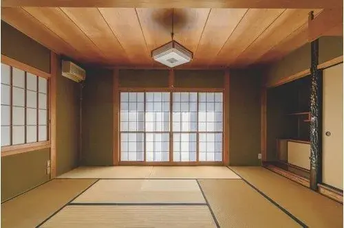 5LDK+S Property in Yokkaichi City, Mie Prefecture (10)