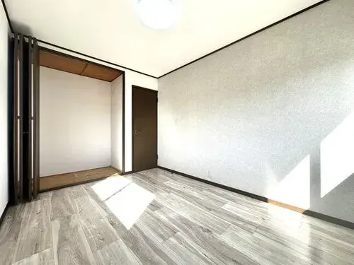 4LDK+S Property Yokkaichi City Mie Prefecture (11)