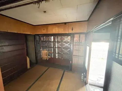 Slide 4