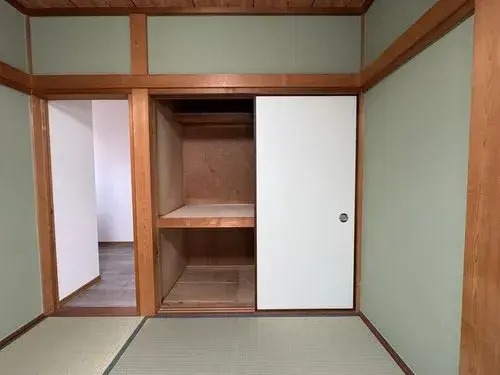 Shiga Prefecture Kusatsu City 4LDK Property (12)