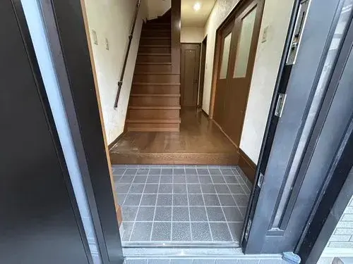 Slide 4