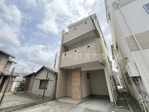 Akiya in Moriguchi