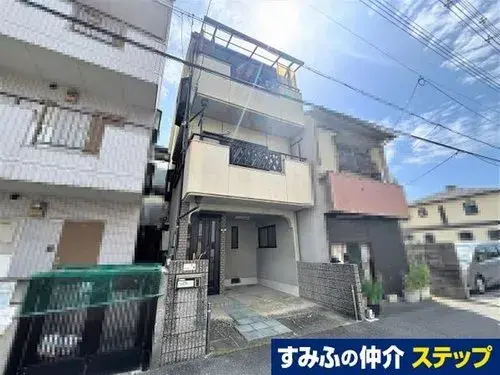 Akiya in Takatsuki