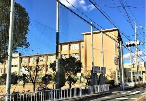 Akiya in Neyagawa