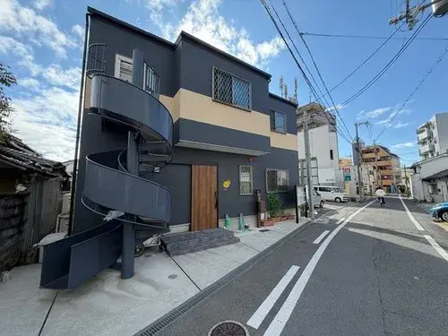 Akiya in Katano