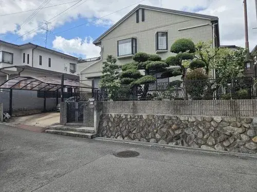 Akiya in Ikeda