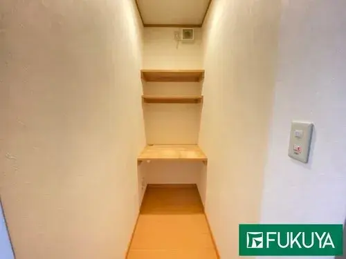 5LDK property Neyagawa City Osaka Prefecture (8)