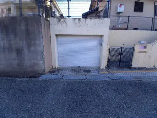 Slide 4