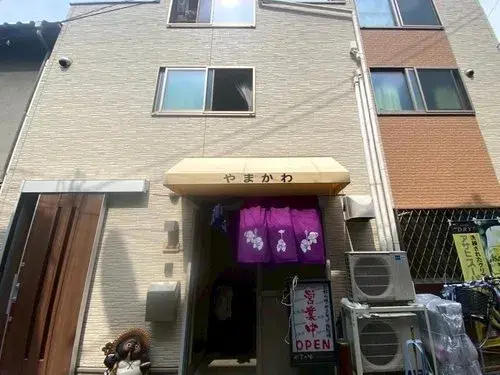 Akiya in Osaka