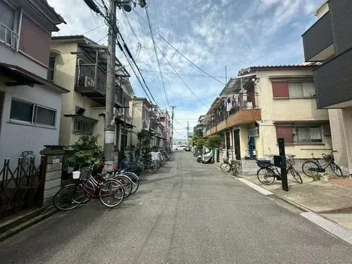 Akiya in Kadoma