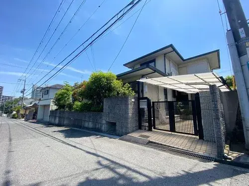Akiya in Sakai