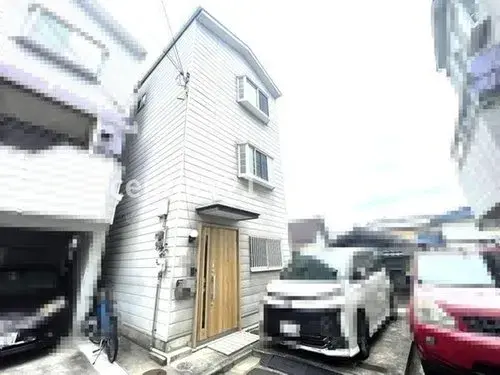Akiya in Neyagawa