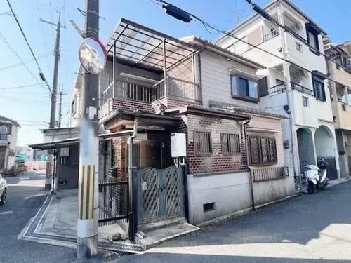Akiya in Habikino
