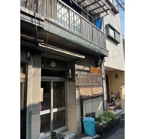 Akiya in Osaka