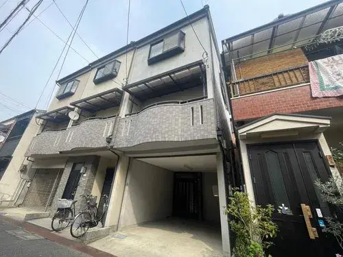 Akiya in Moriguchi