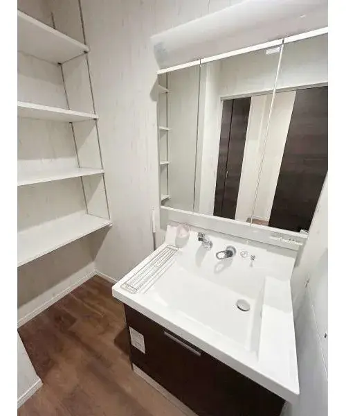 2LDK+S Property Kishiwada City, Osaka Prefecture (13)