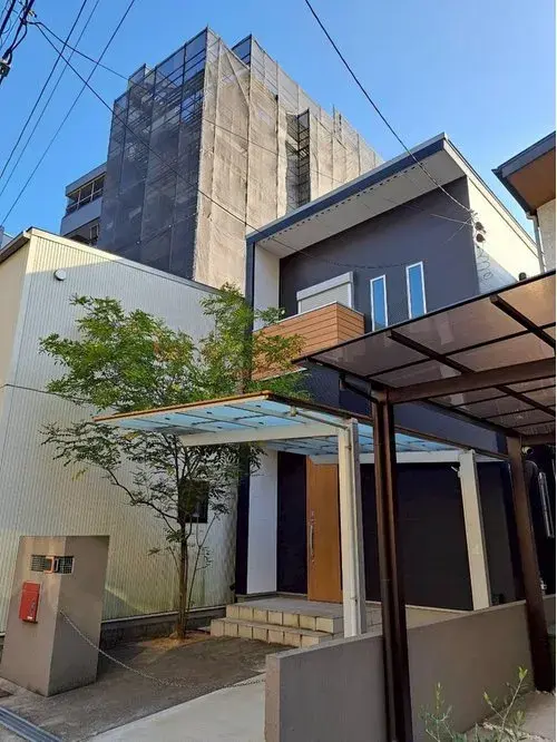 Akiya in Osaka