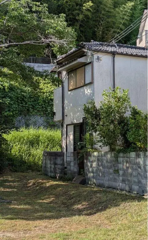 Akiya in Sanda