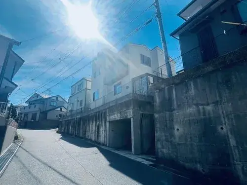Akiya in Kobe