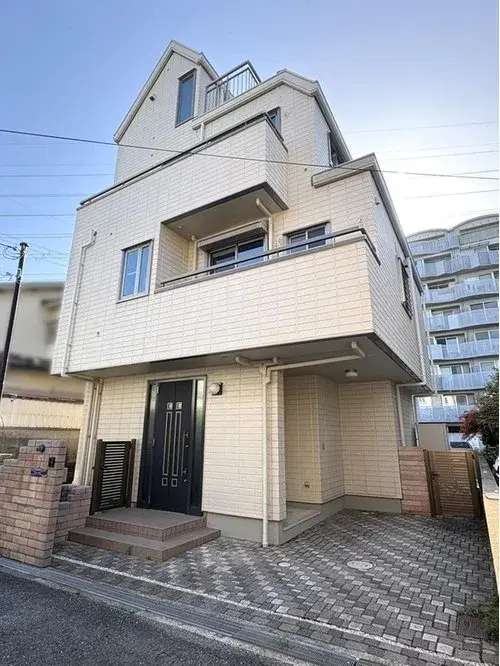 Akiya in 尼崎市
