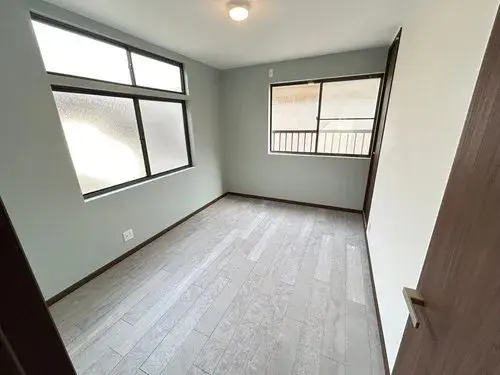 2-Story, All Rooms with Storage, 6+ Tatami Mat Rooms Property Nishinomiya City Hyogo Prefecture (6)