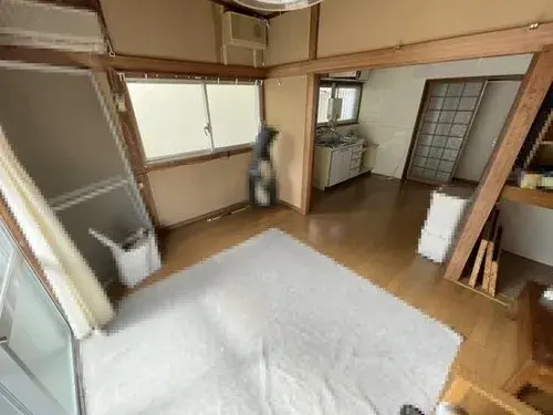 Slide 4
