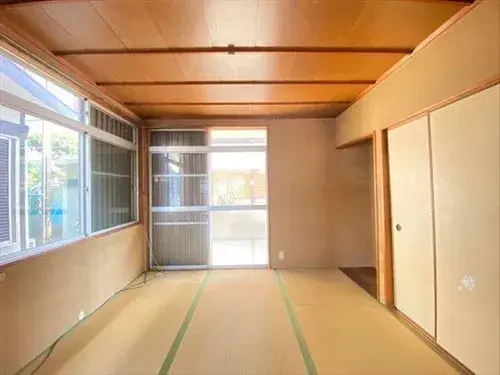 Slide 4
