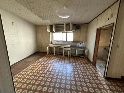 9DK Property Okayama City Okayama Prefecture (13)