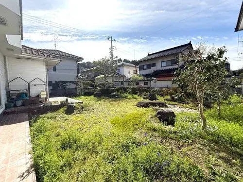 Akiya in Miyoshi