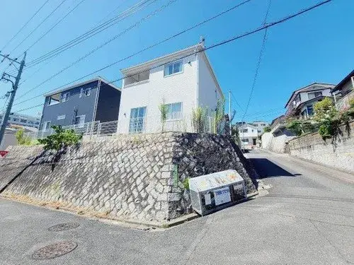 Slide 4