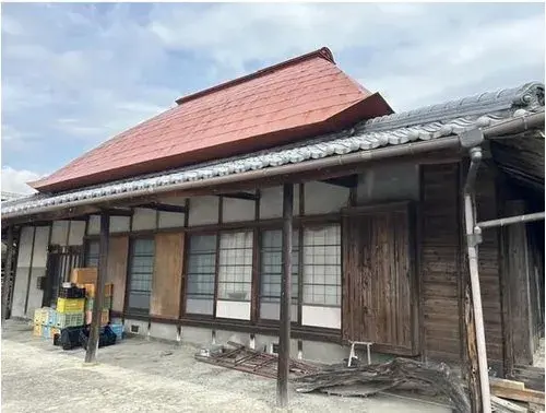 Akiya in Awa