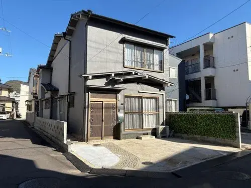 Akiya in Takamatsu