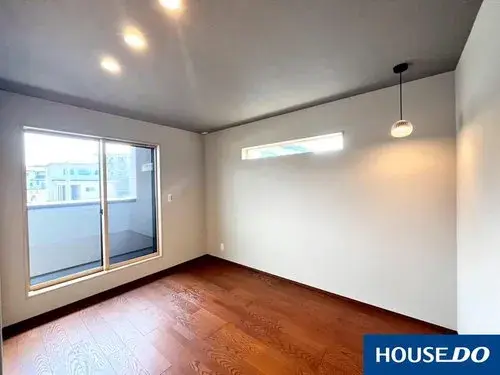 2-Story House with All Room Storage Fukuoka City, Fukuoka Prefecture (4)