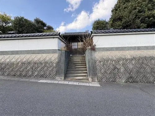 Slide 10