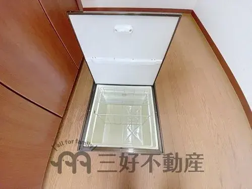 Slide 7